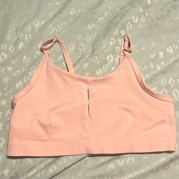 NIKE brand sports bra - Picture 1 of 2